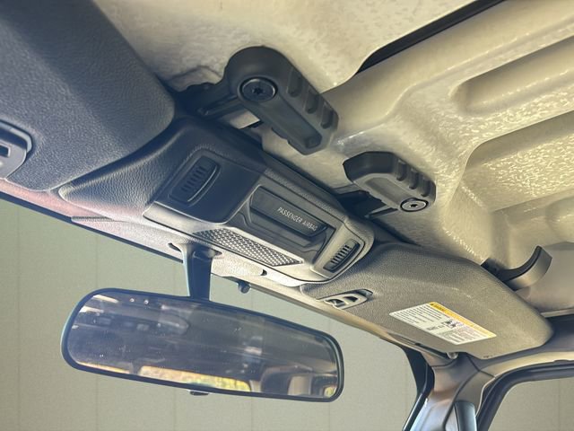 Certified 2024 Jeep Gladiator Sport AWD/4WD image 35