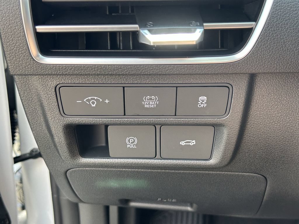 New 2026 Hyundai Sonata SEL FWD image 28