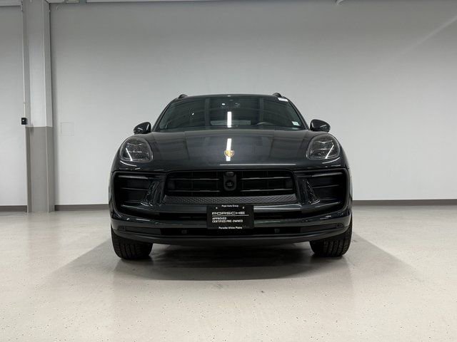 Certified 2025 Porsche Macan AWD/4WD image 7