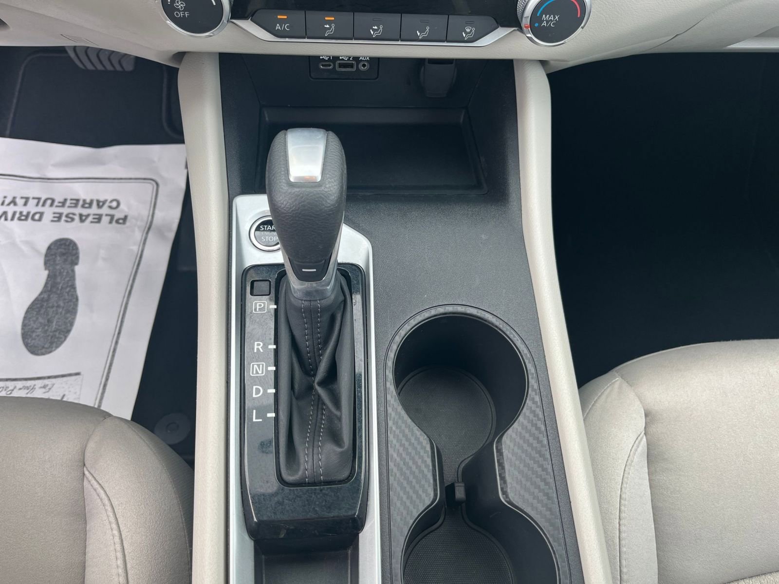 Used 2025 Nissan Altima 2.5 SV image 42