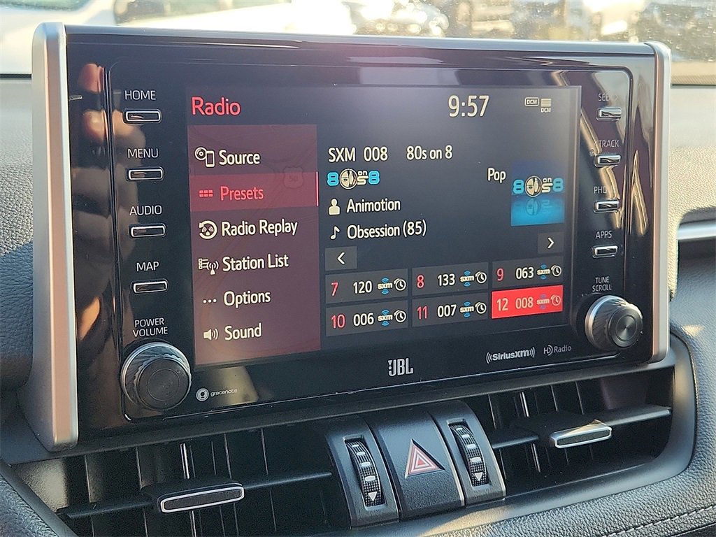 Used 2021 Toyota RAV4 Limited image 18