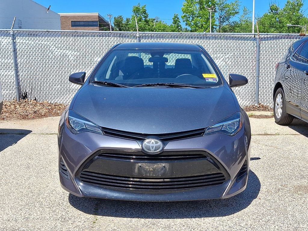 Used 2019 Toyota Corolla LE FWD image 4