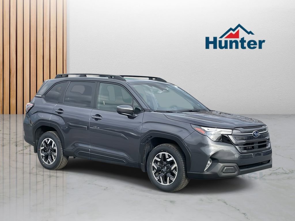 Used 2025 Subaru Forester Premium image 1