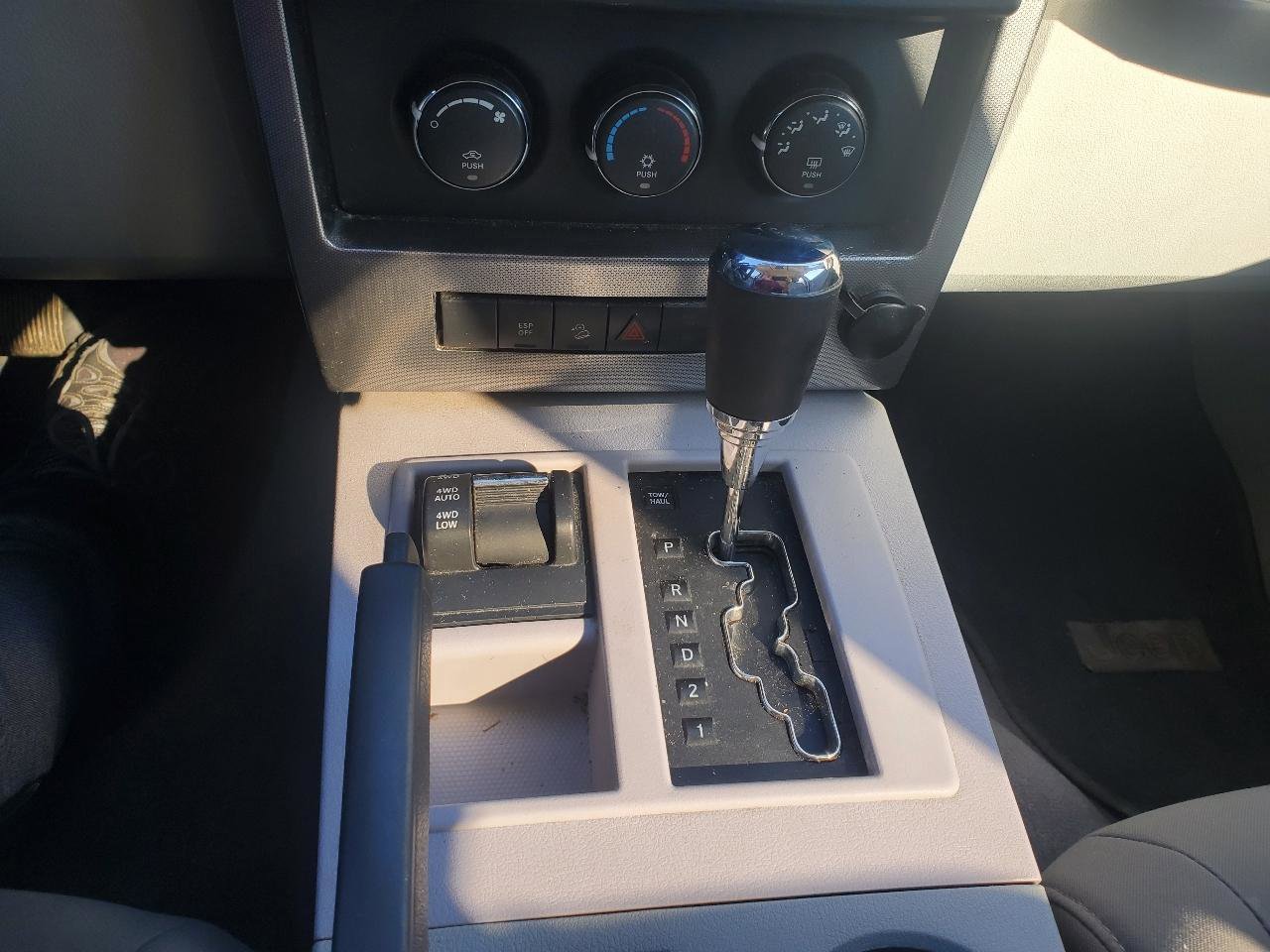 Used 2008 Jeep Liberty Sport w/ Popular Equipment Group image 17