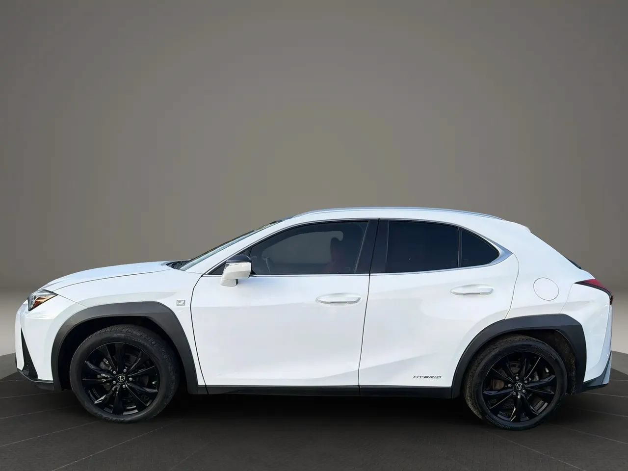 Used 2020 Lexus UX 250h F Sport w/ F Sport Premium Package AWD/4WD image 8