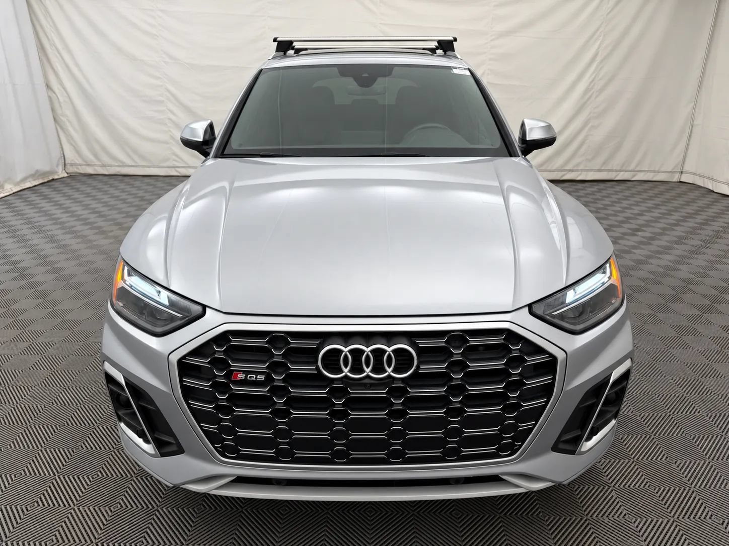 Used 2023 Audi SQ5 Premium Plus w/ Premium Plus Package AWD/4WD image 3
