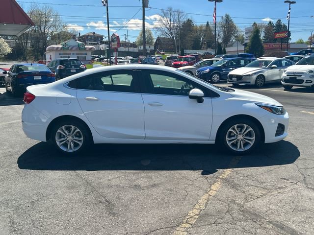 Used 2019 Chevrolet Cruze LT image 7