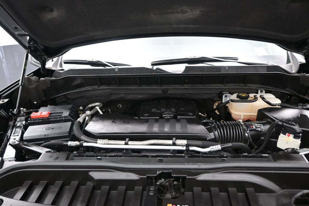 Used 2024 Chevrolet Silverado 1500 Custom RWD image 13