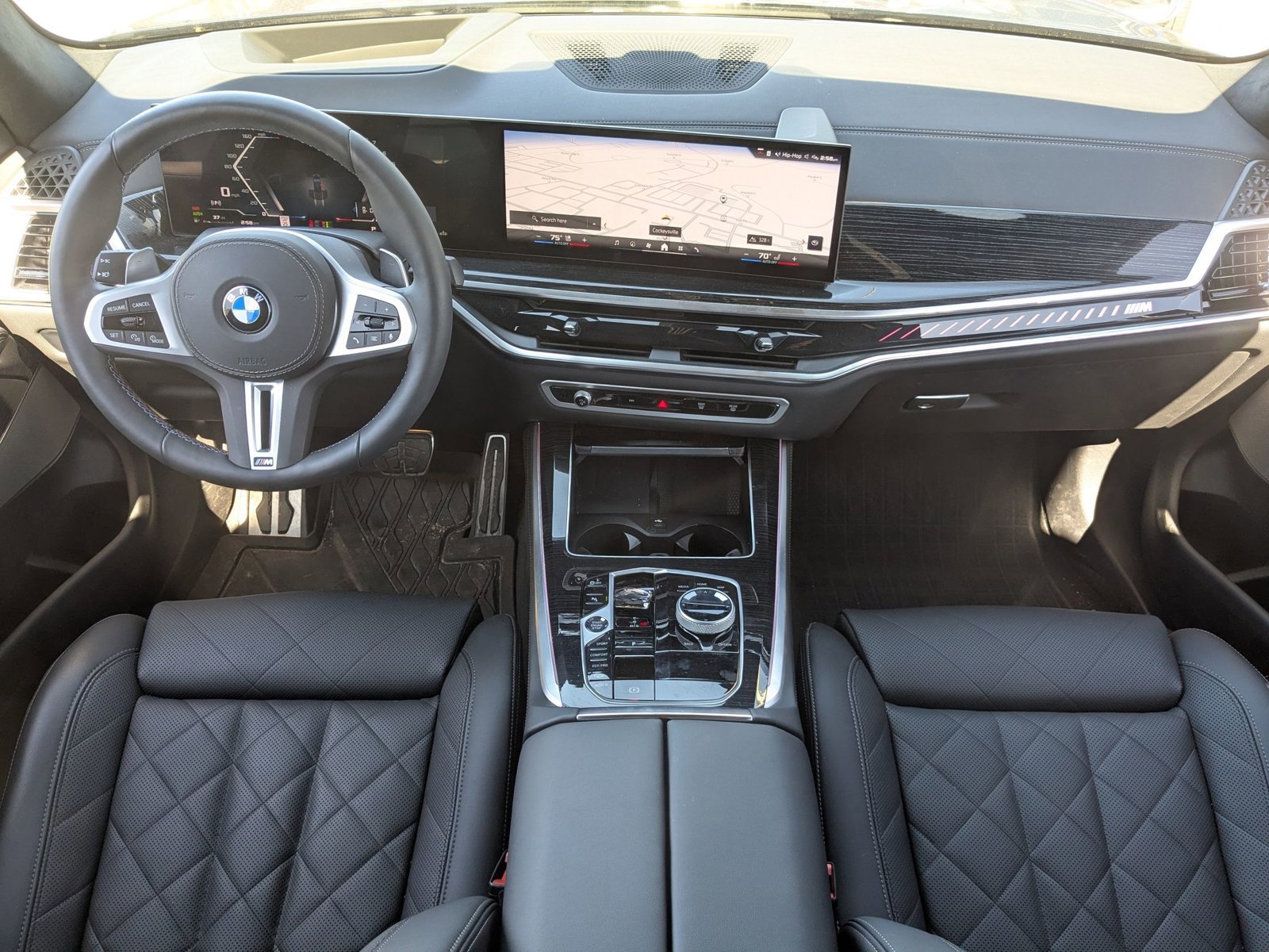 Used 2025 BMW X5 M60i w/ Executive Package image 19