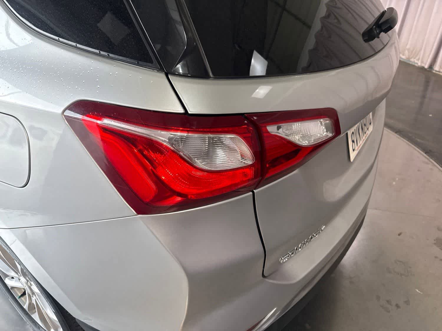 Used 2020 Chevrolet Equinox LT FWD image 12