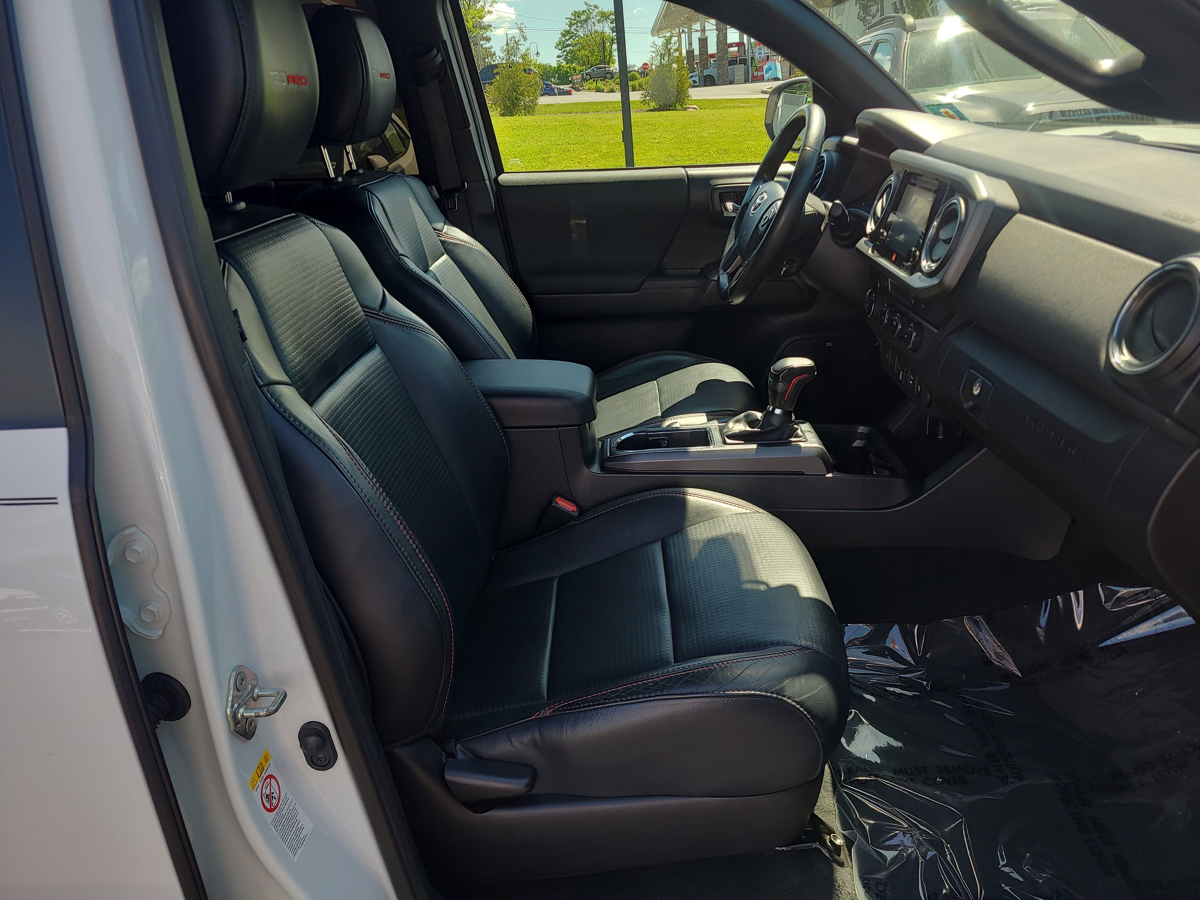 Certified 2019 Toyota Tacoma TRD Pro AWD/4WD image 17