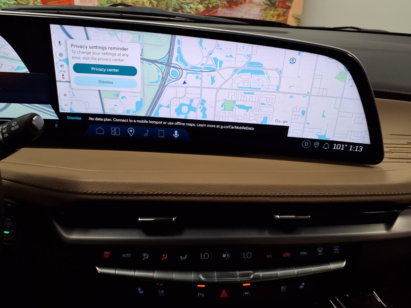 Certified 2024 Cadillac XT4 Premium Luxury AWD/4WD image 24