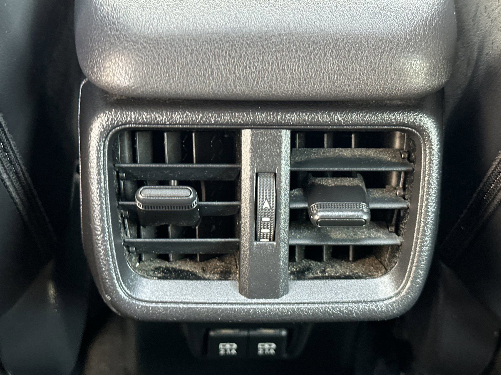 Used 2019 Lexus UX 250h w/ Premium Package image 14