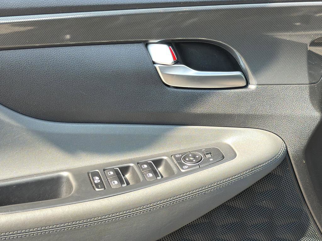 Used 2023 Hyundai Santa Fe SEL AWD/4WD image 12