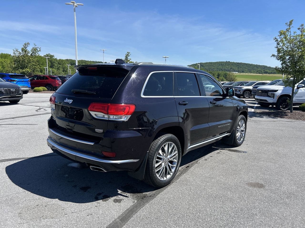 Used 2018 Jeep Grand Cherokee Summit AWD/4WD image 7