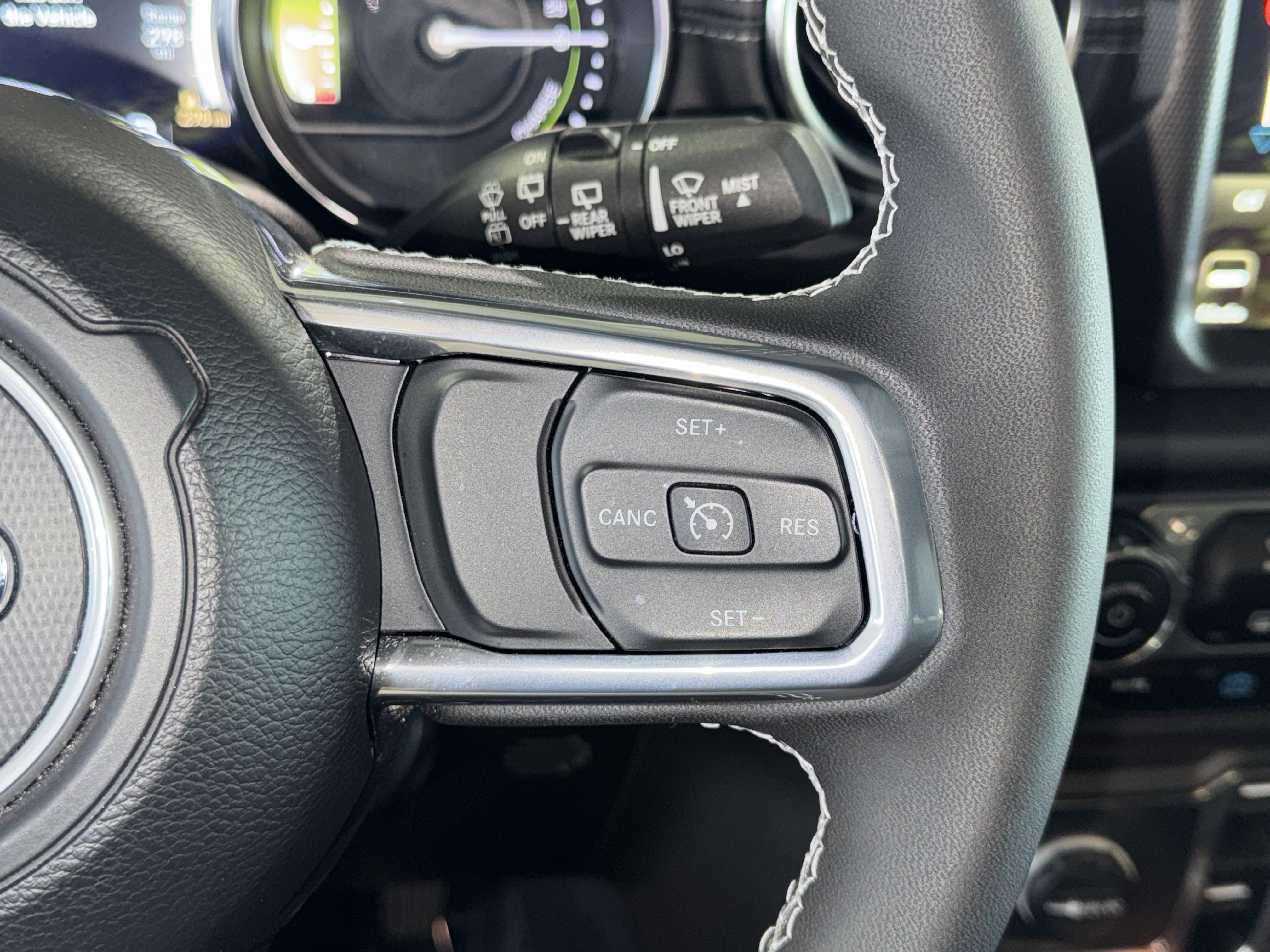 Used 2023 Jeep Wrangler Sahara image 23