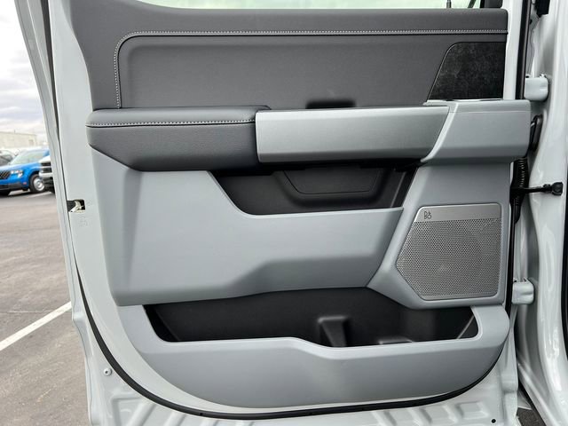 New 2026 Ford F350 XLT w/ XLT Premium Package image 44