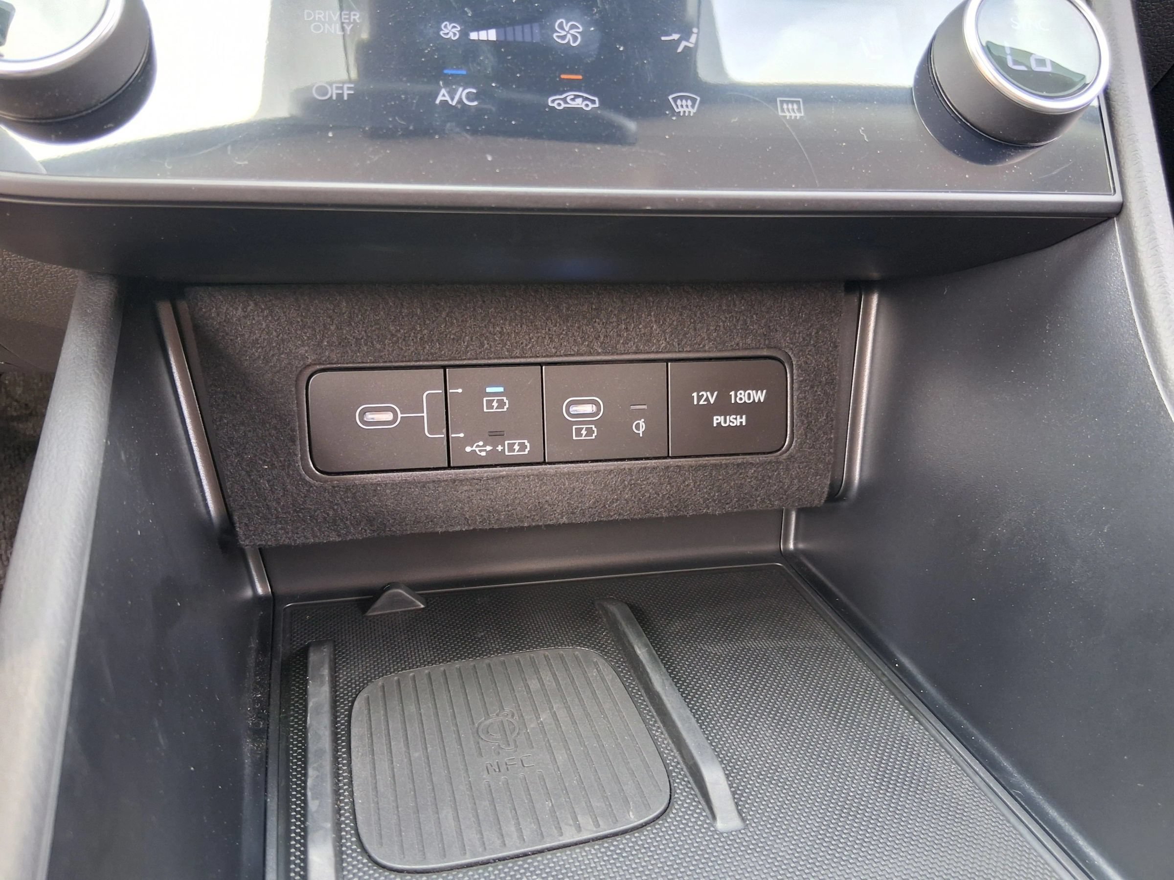 Used 2025 Hyundai Sonata SEL FWD image 45