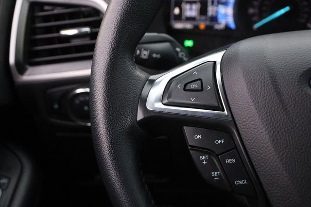 Certified 2024 Ford Edge SEL image 11