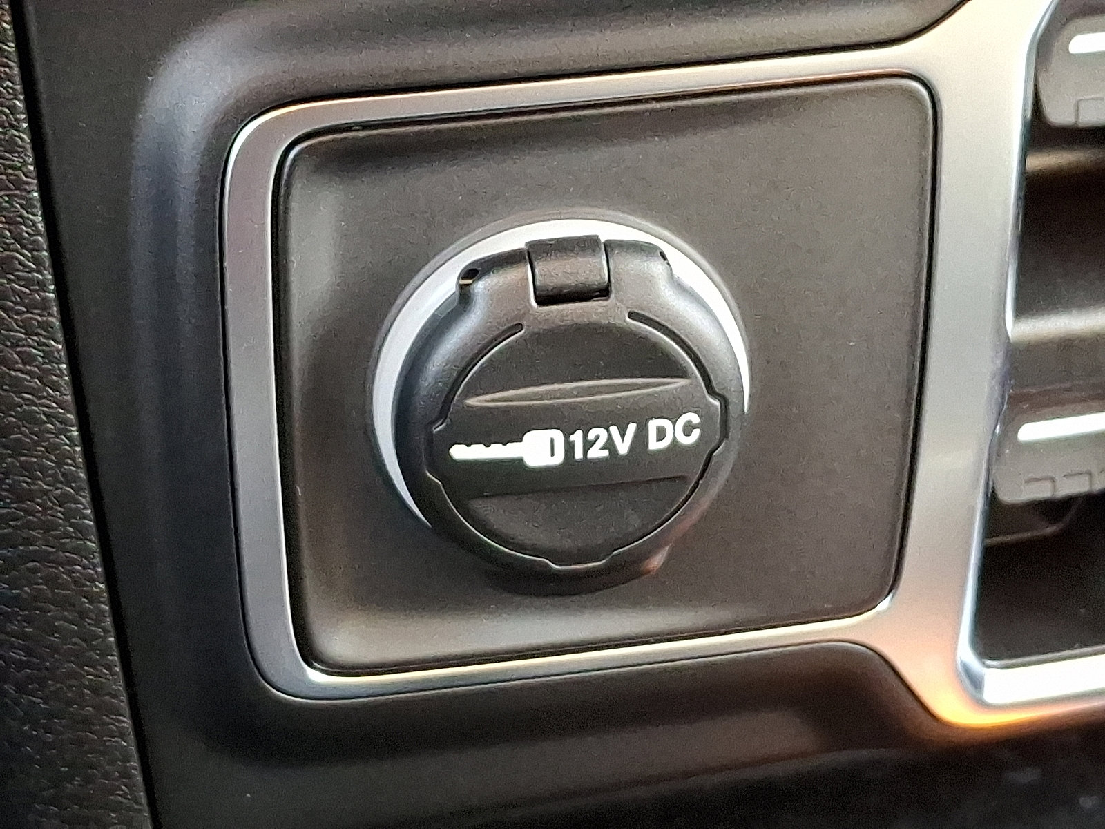 New 2026 Jeep Gladiator Sport image 15