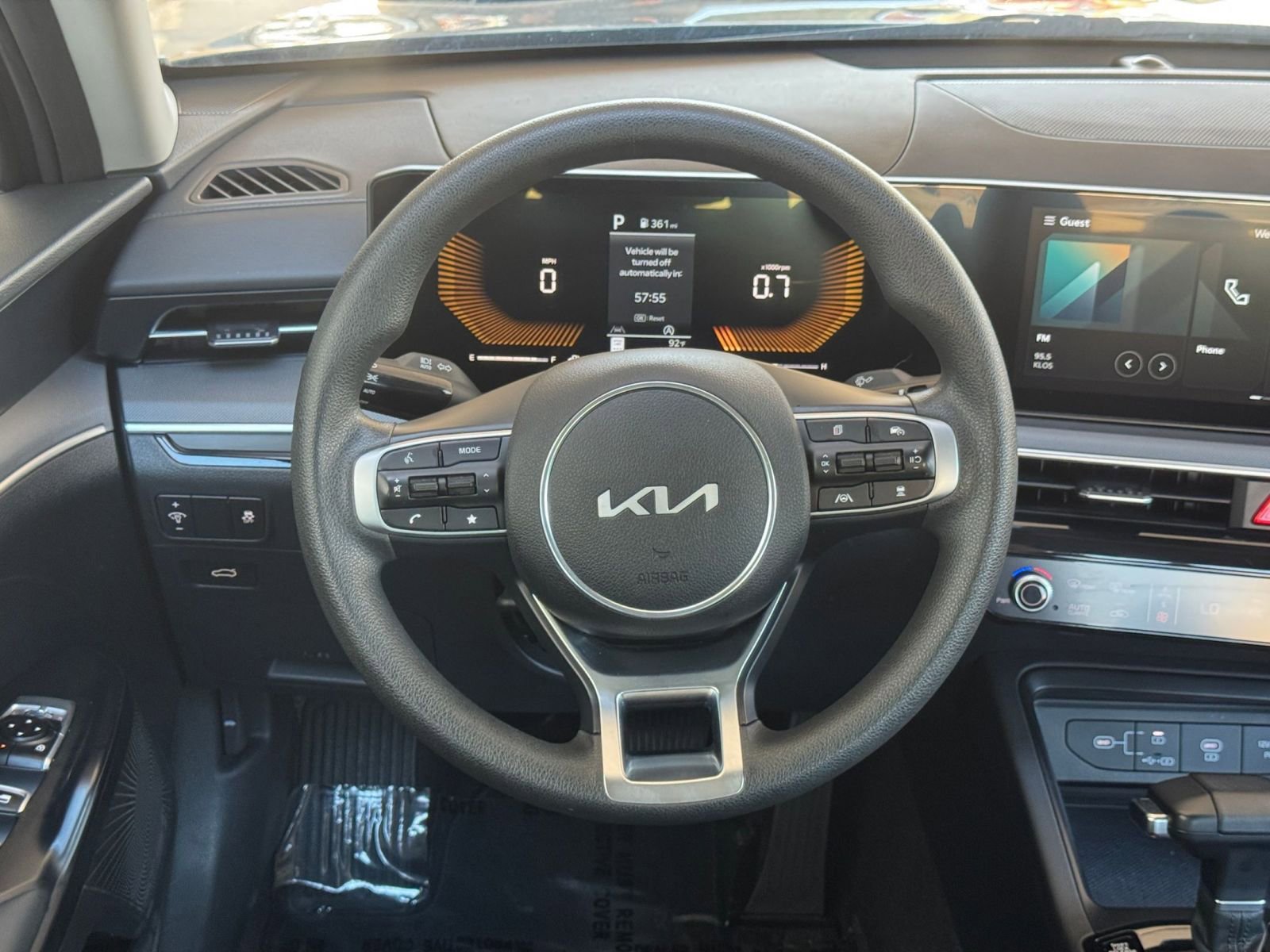 Used 2025 Kia K5 LXS image 28