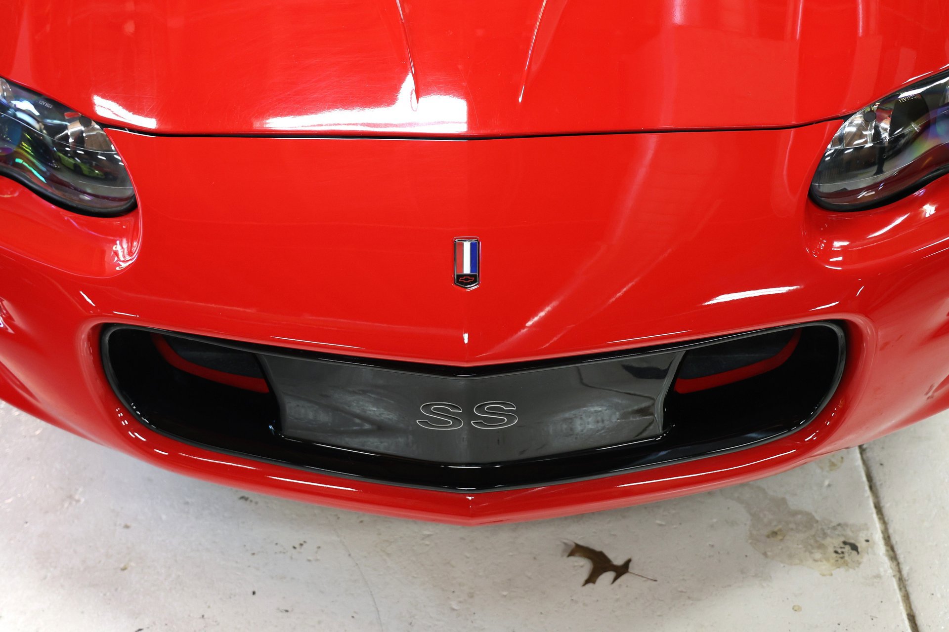 Used 2002 Chevrolet Camaro Z28 w/ SS Performance/Appearance Pkg image 8