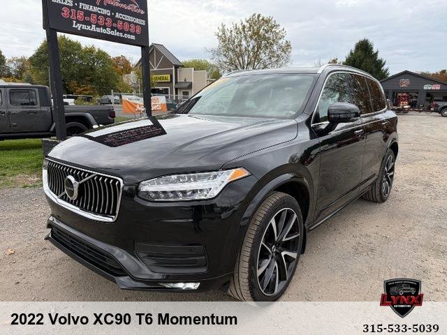 Used 2022 Volvo XC90 T6 Momentum image 1