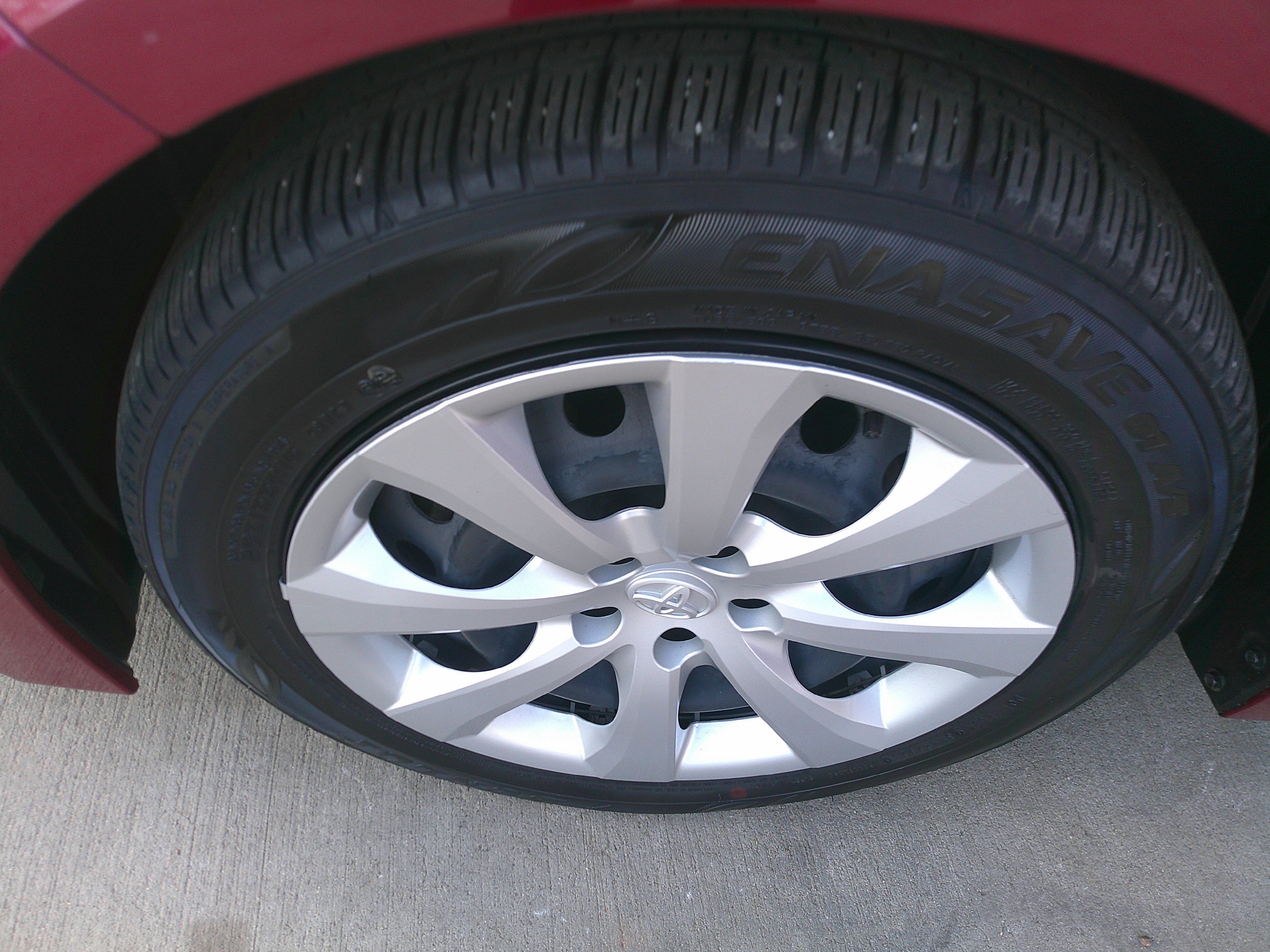 Used 2023 Toyota Corolla LE image 16