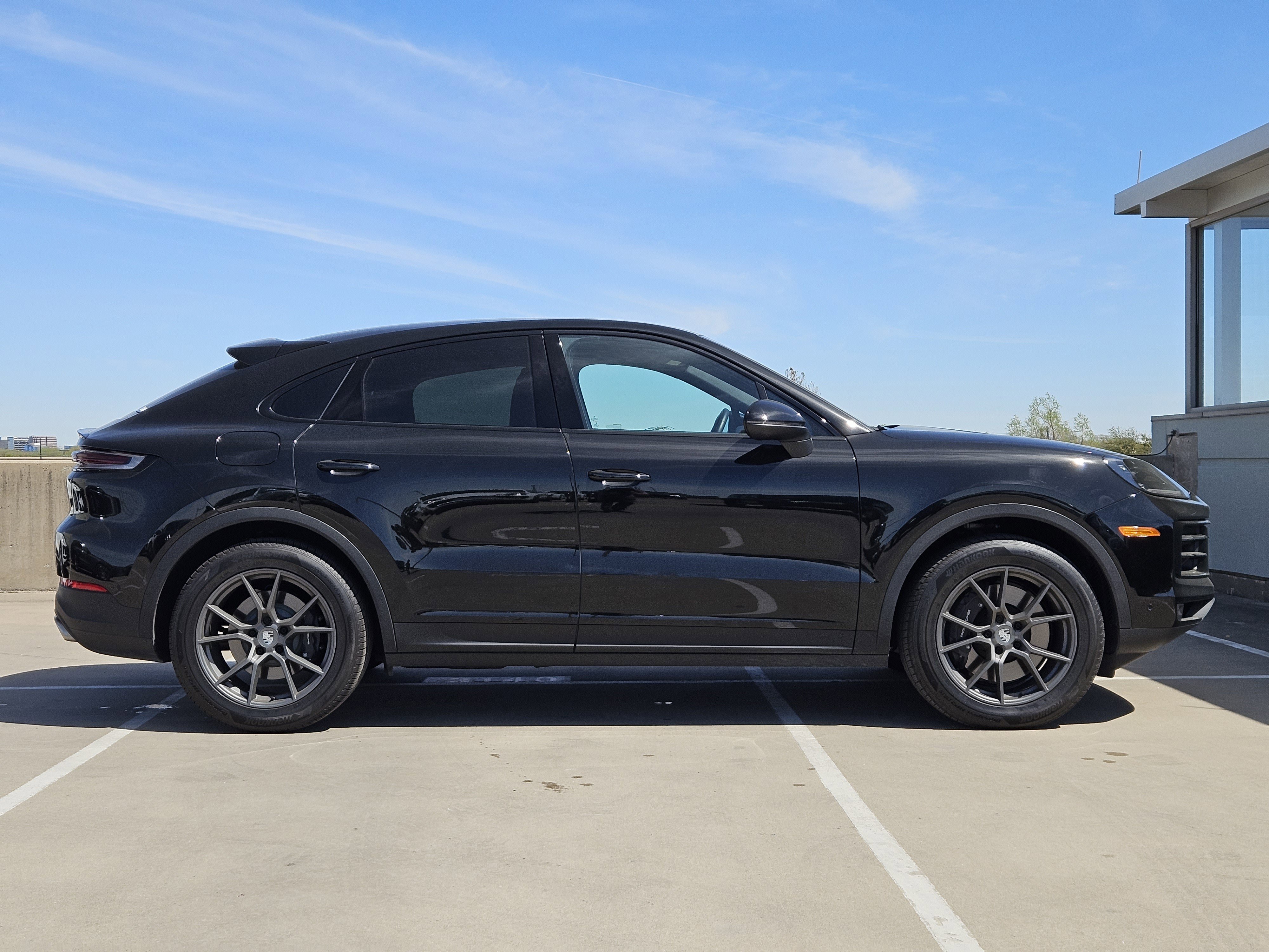 Used 2026 Porsche Cayenne image 9