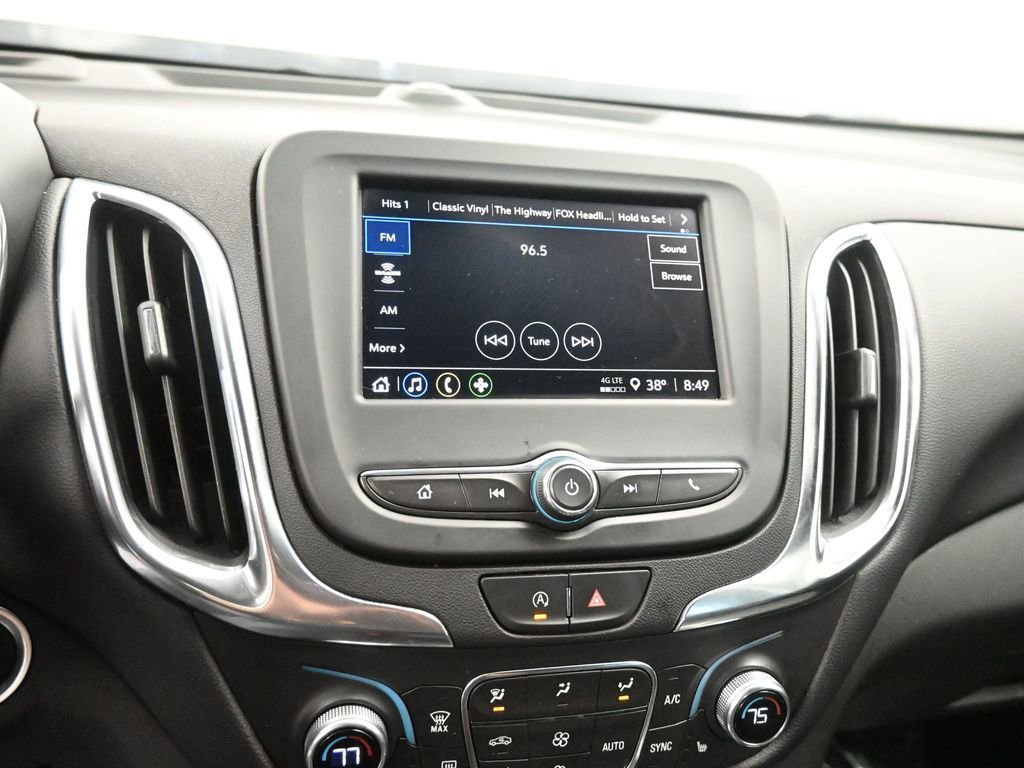 Used 2024 Chevrolet Equinox LT image 35