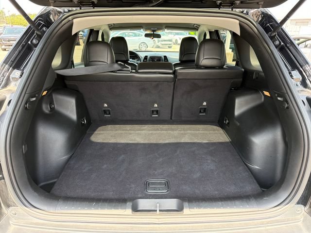Used 2019 Jeep Cherokee Latitude Plus FWD image 29