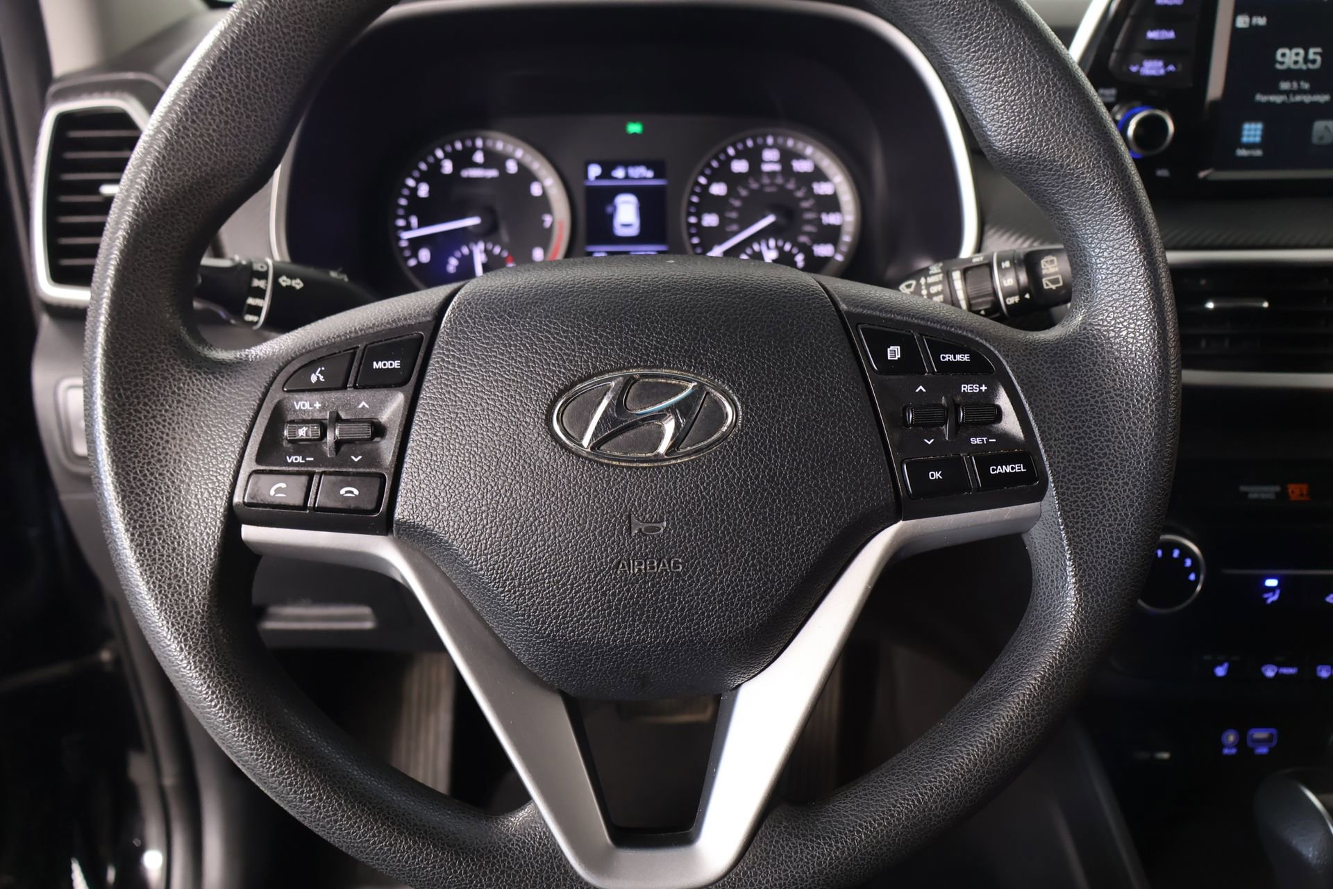 Used 2021 Hyundai Tucson Value FWD image 3