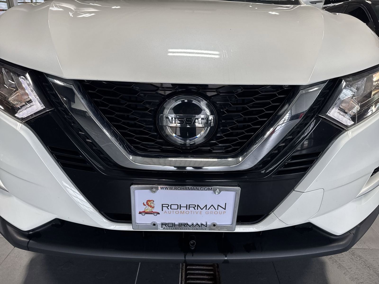 Certified 2022 Nissan Rogue Sport SL AWD/4WD image 32
