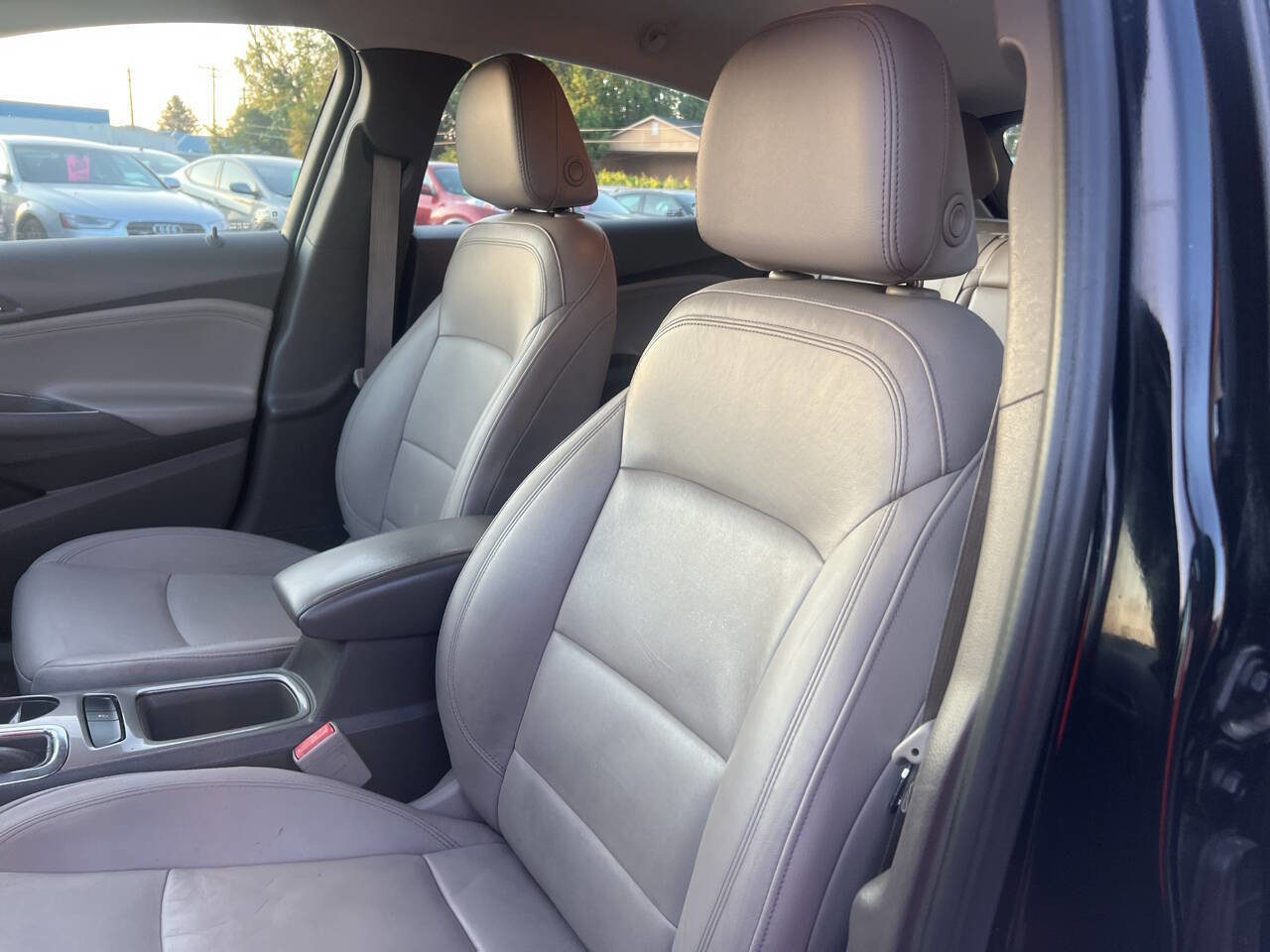 Used 2017 Chevrolet Cruze Premier w/ RS Package image 10