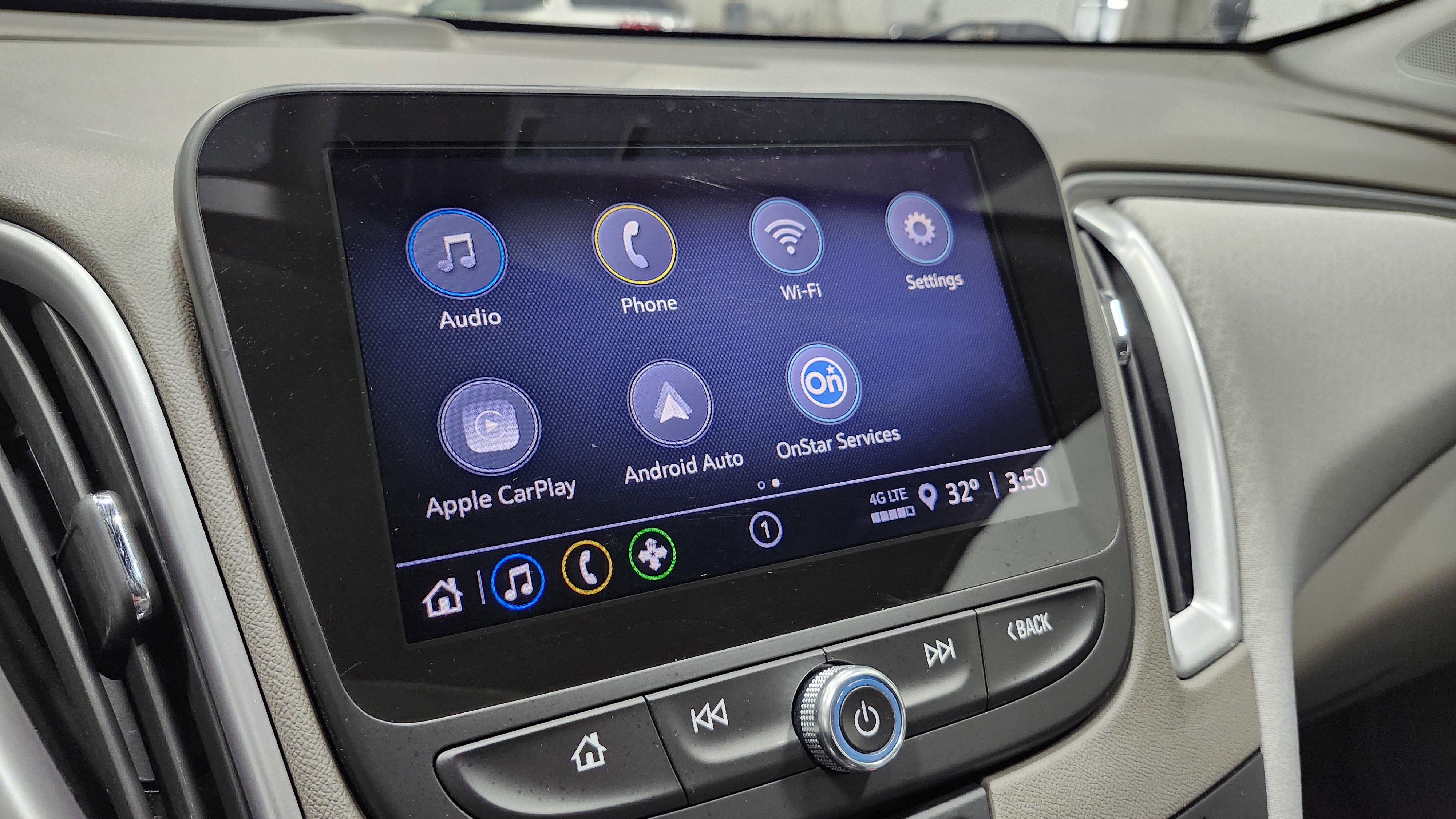 Used 2021 Chevrolet Malibu LS image 4