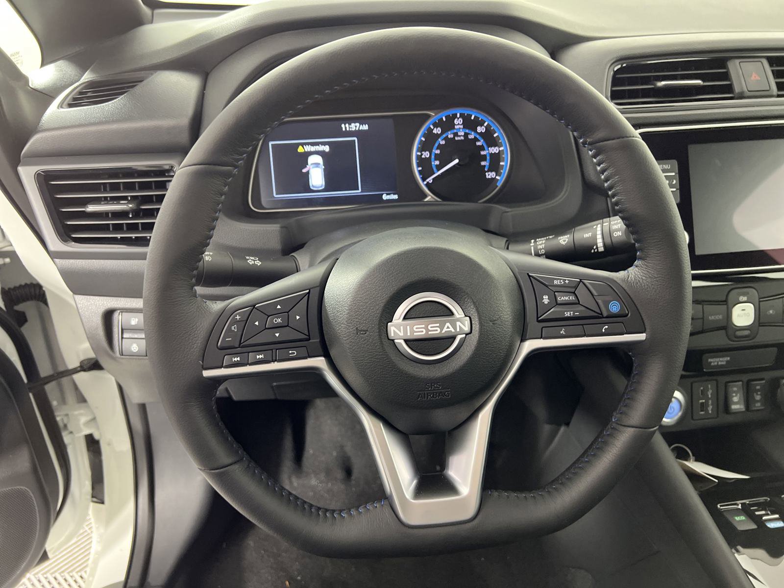 New 2025 Nissan Leaf SV Plus image 15