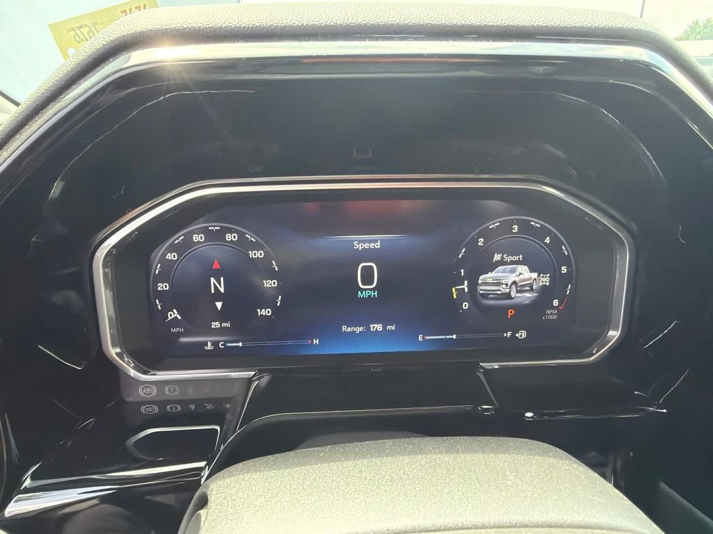 New 2026 Chevrolet Silverado 1500 RST w/ Convenience Package II AWD/4WD image 15