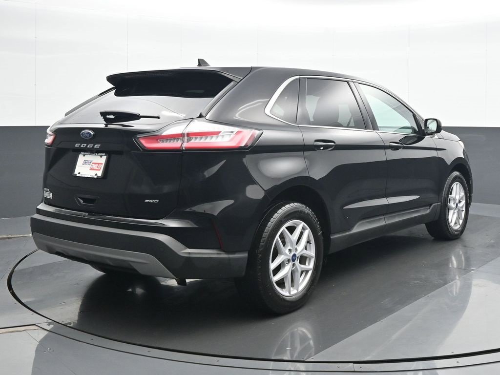 Used 2022 Ford Edge SEL w/ Convenience Package image 6