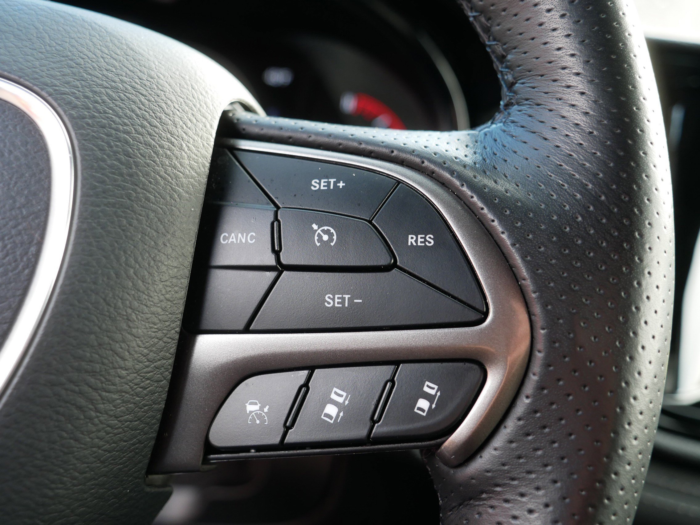 Certified 2024 Dodge Durango SXT image 29