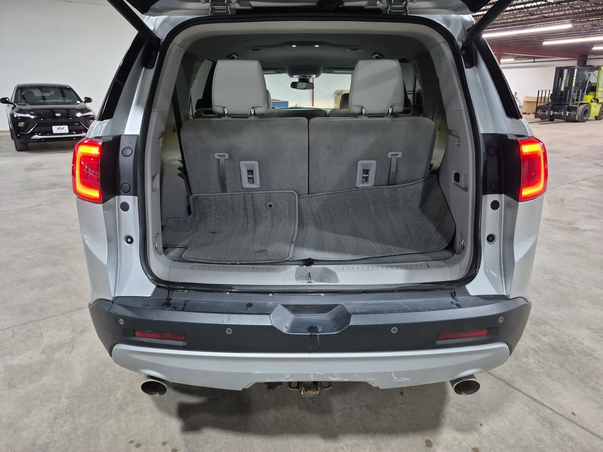 Used 2018 GMC Acadia SLT AWD/4WD image 27