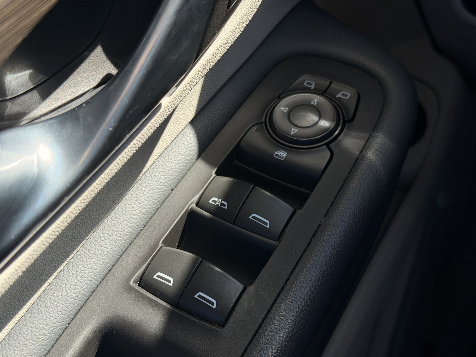 Used 2022 GMC Terrain Denali AWD/4WD image 18