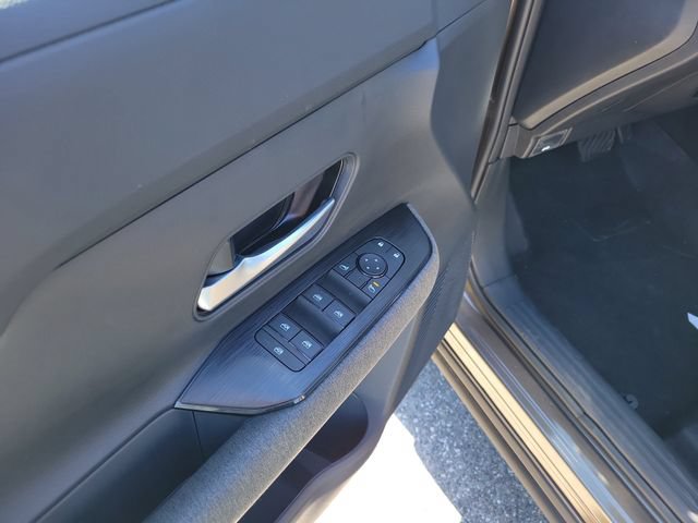 New 2026 Nissan Kicks SV w/ SV Premium Package FWD image 6