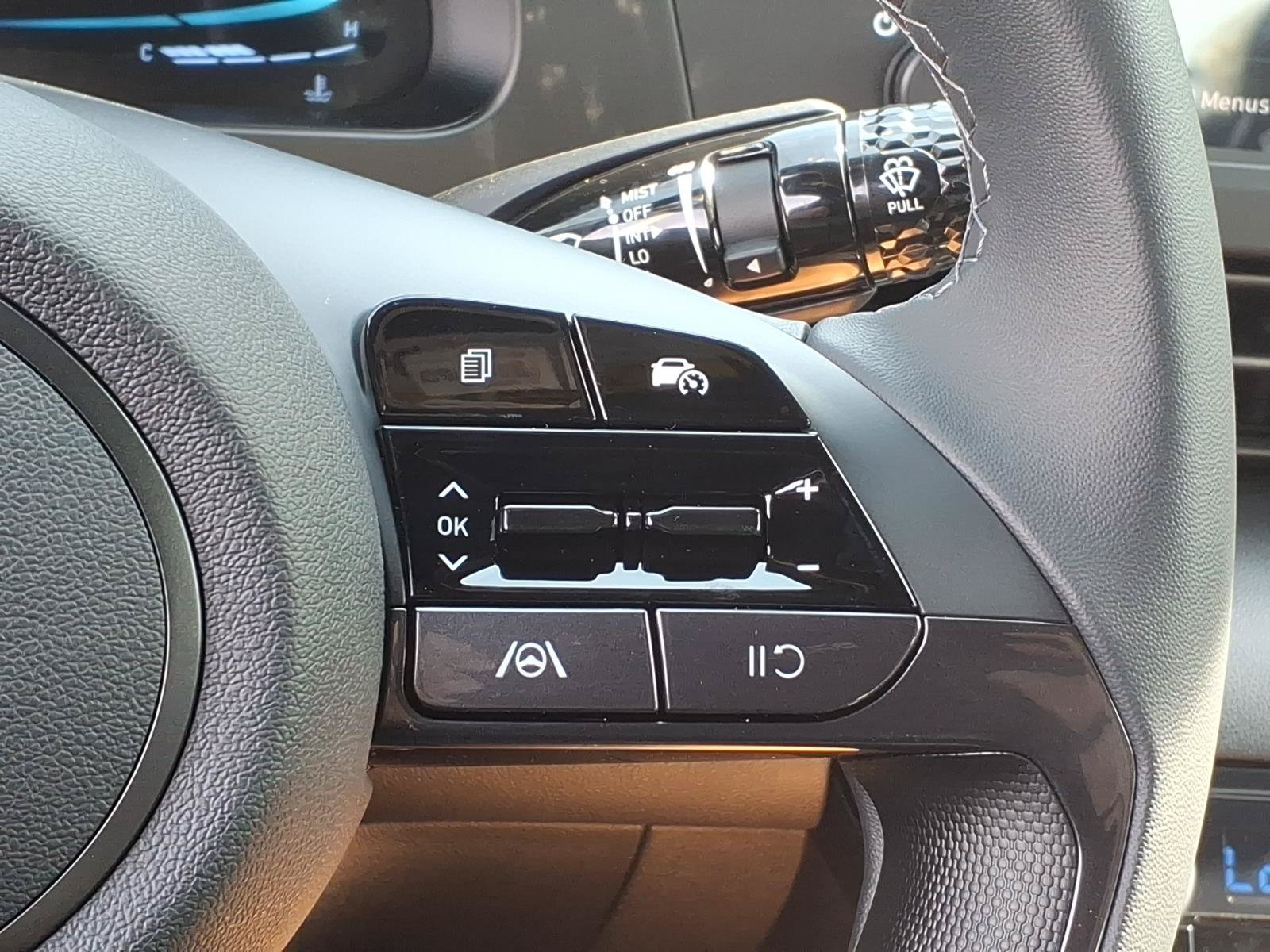 New 2026 Hyundai Elantra SEL Sport FWD image 14