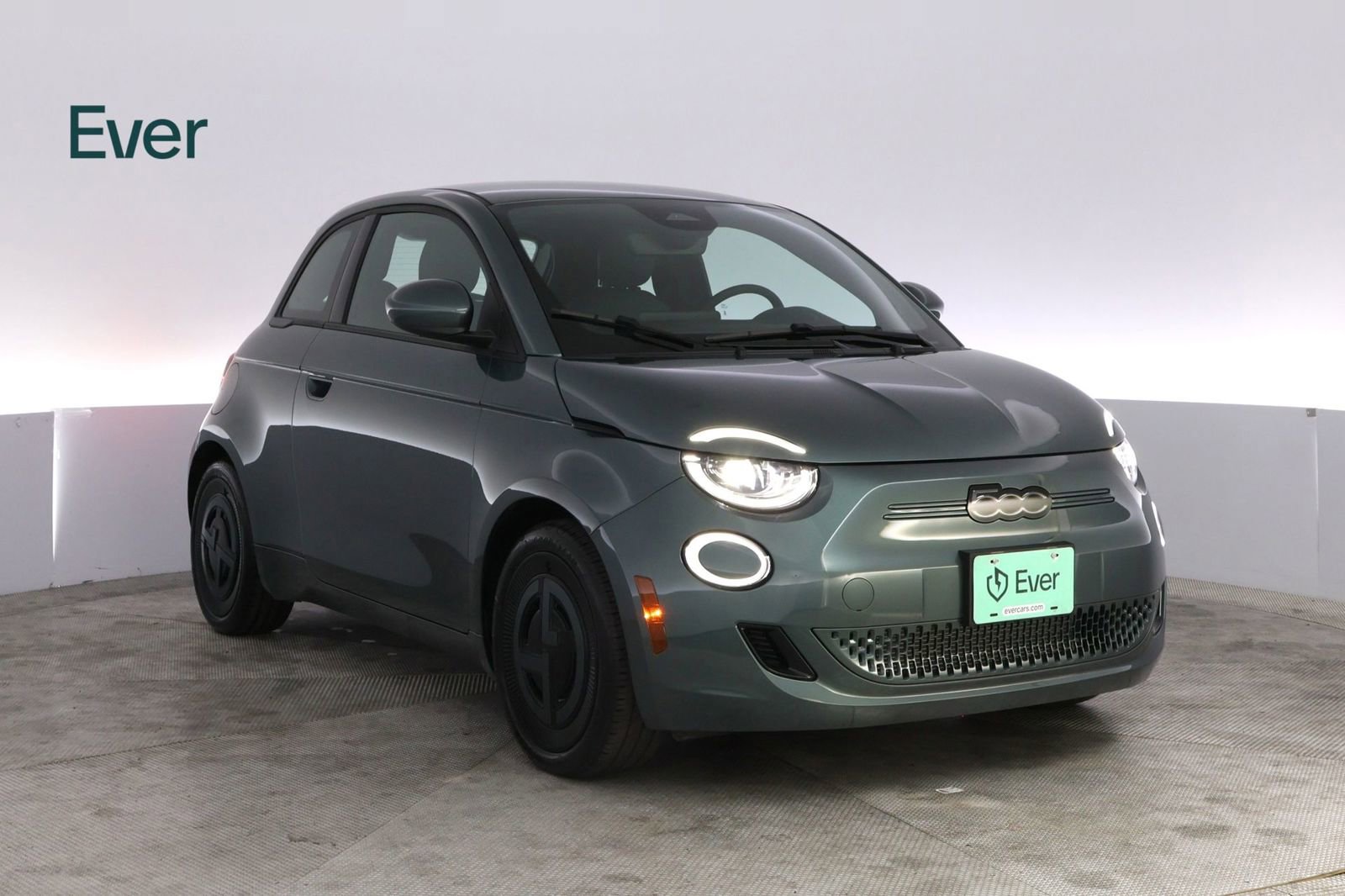 Used 2025 FIAT 500 e FWD image 13