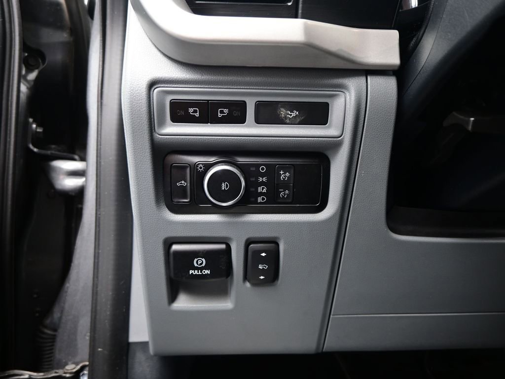 Used 2022 Ford F150 XLT w/ Equipment Group 302A High image 12