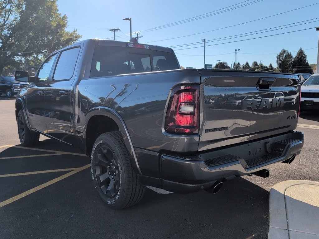 New 2026 RAM 1500 4x4 Crew Cab image 5