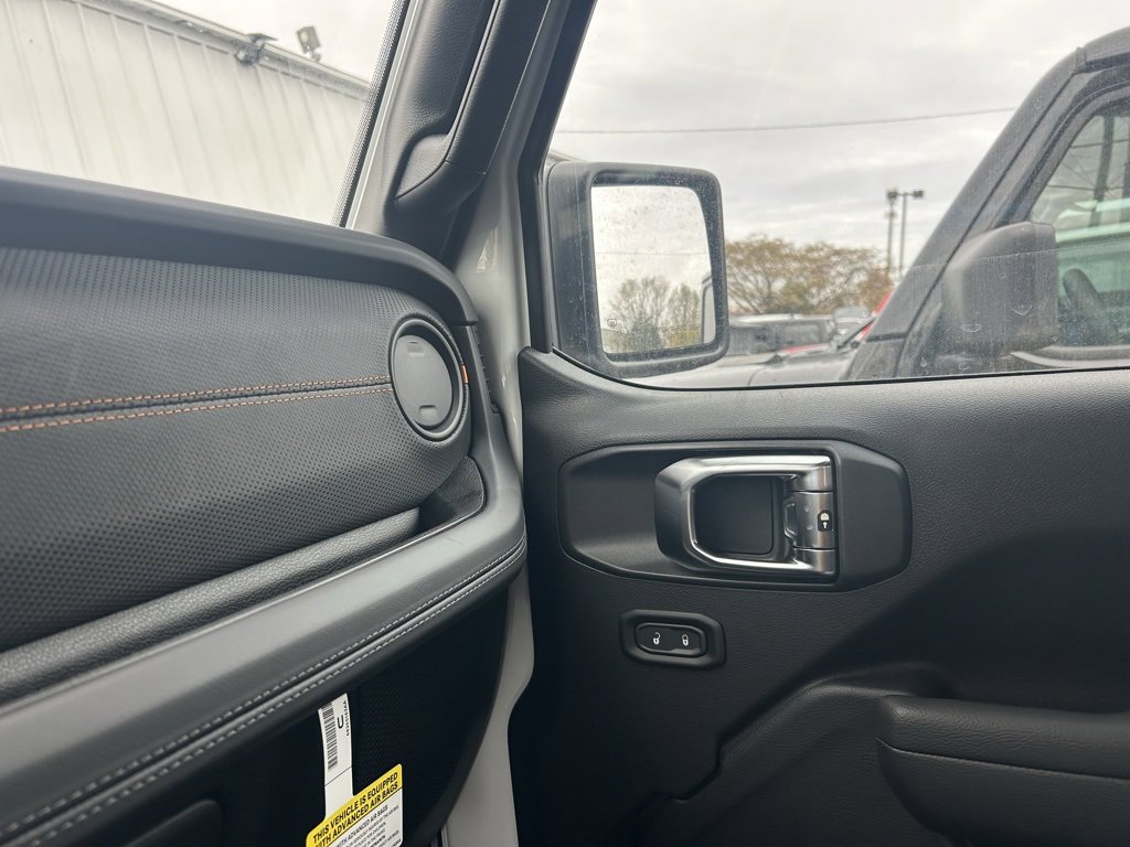 New 2026 Jeep Gladiator Mojave image 22