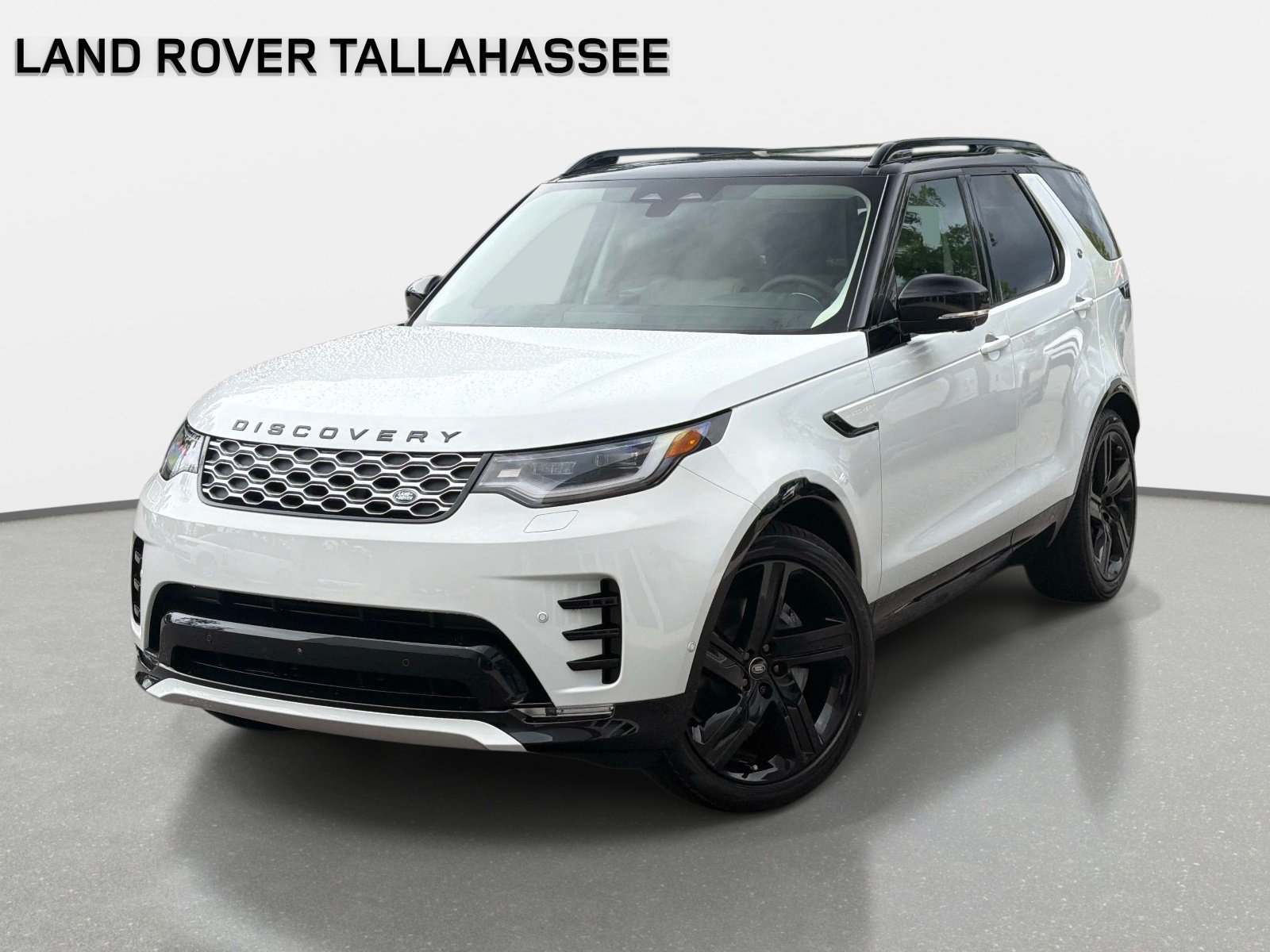 New 2026 Land Rover Discovery Dynamic SE
