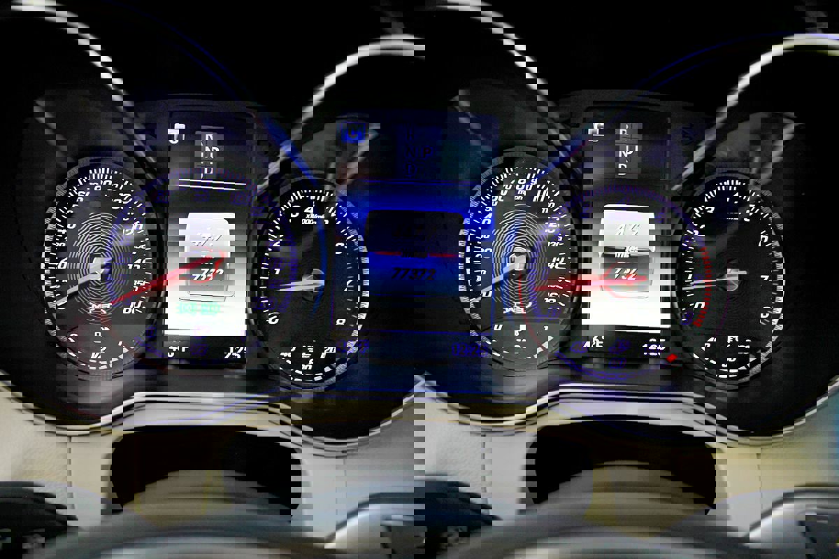 Used 2017 Mercedes-Benz GLC 300 4MATIC image 28