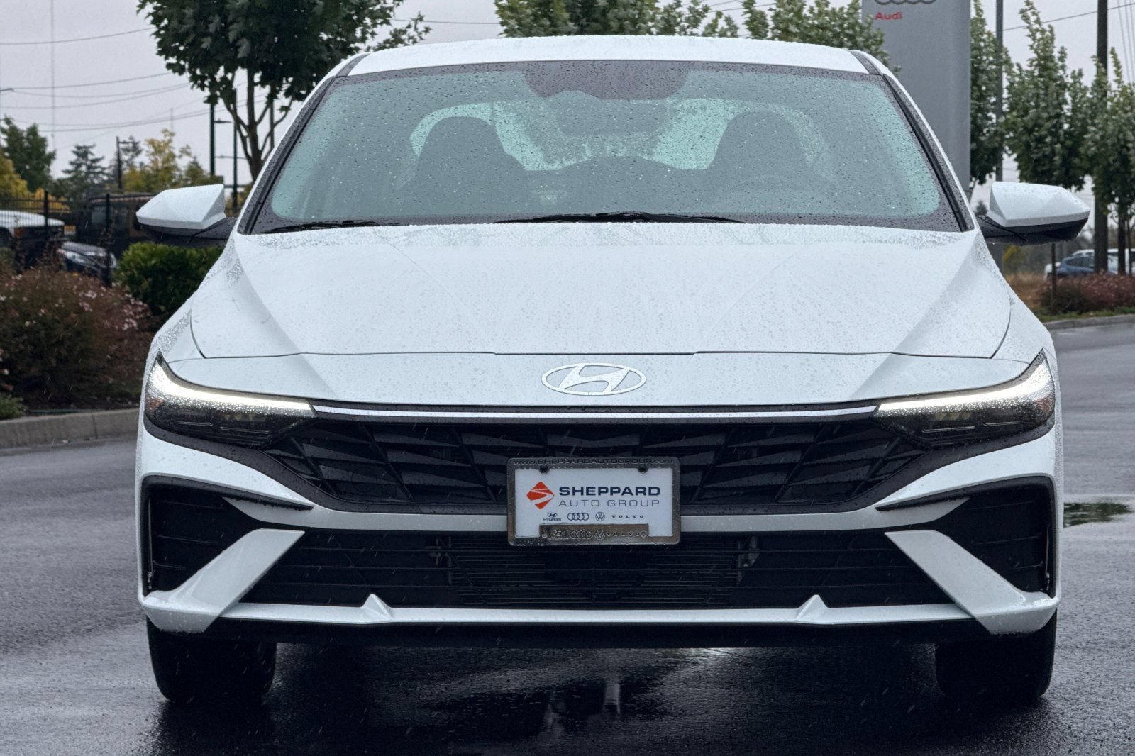 New 2026 Hyundai Elantra Hybrid FWD image 8